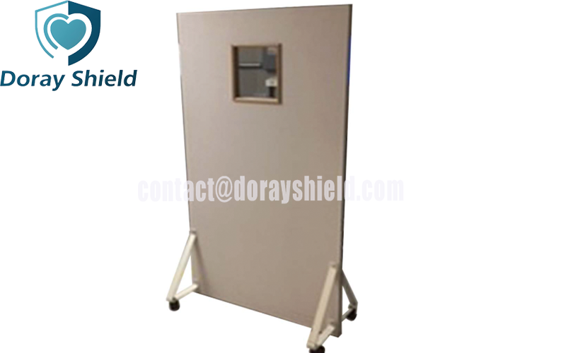 Nuclear Medicine Injection Barrier With Lead Window