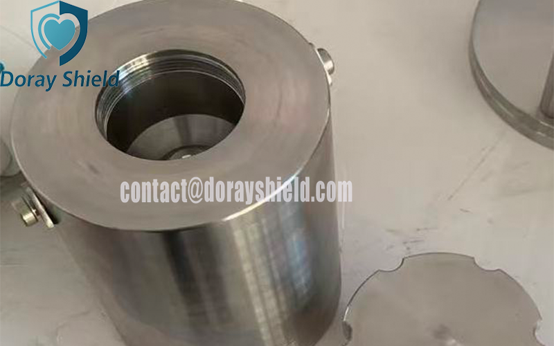 Radiation Shielded Lead Pot