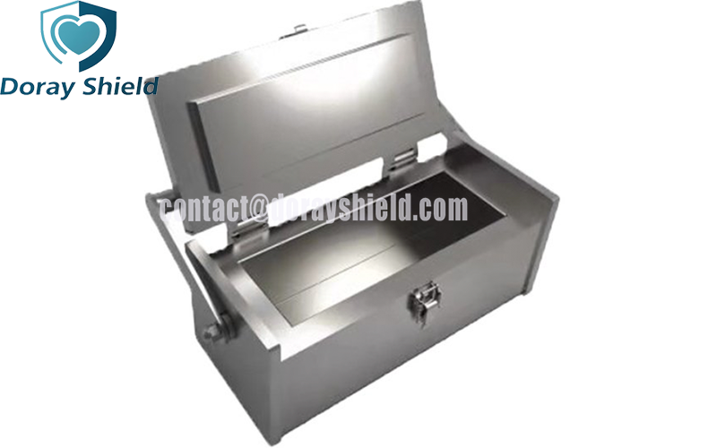 Lead Shielded Container for Syringe Transport